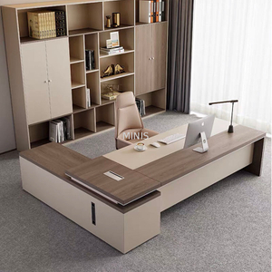 Bureaux de bureau modernes en stratifi&eacute; en forme de L avec coin