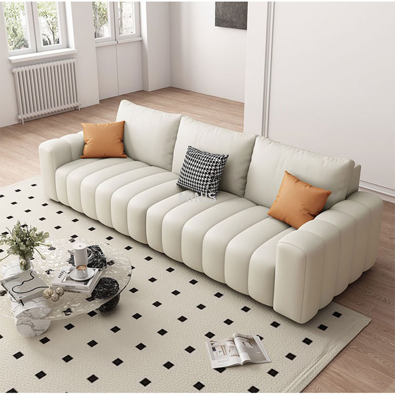 Sala de estar/dormites, desde dise&ntilde;os tradicionales de madera hasta opciones m&aacute;s modernas con acabados de metal o vidrio. Su versatilidad los convierte en una gran opci&oacute;n para cocinas peque&ntilde;as, ya que pueden adaptarse f&aacute;cilmente a sus necesidades. Puedes explorar diferentes estilos de mesas de comedor.