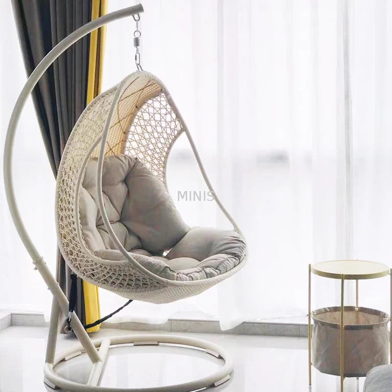 Silla oscilante de rat&aacute;n de ocio en forma de huevo para jard&iacute;n y patio al aire libre