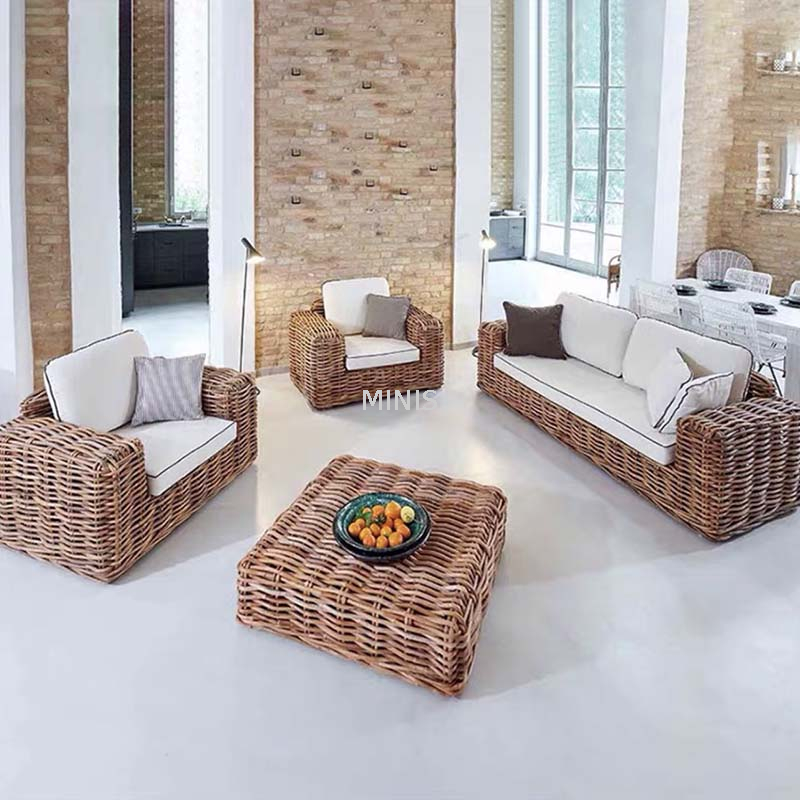 Meubles d'ext&eacute;rieur ou d'int&eacute;rieur beau canap&eacute; en rotin marron 